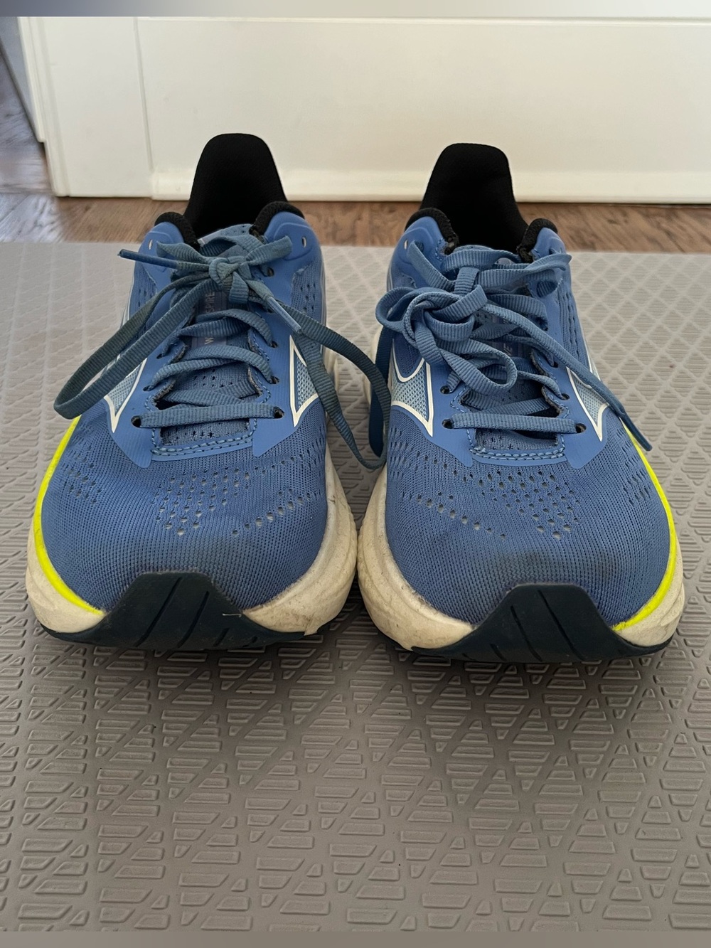Mizuno Wave Inspire 22